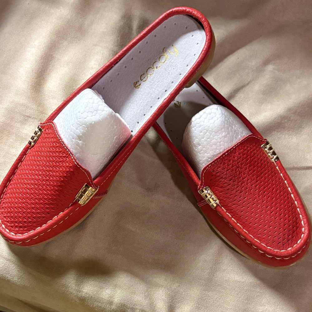 Chic Red Loafers for Women